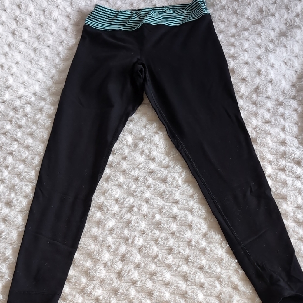Source Unknown Black and Blue Leggings Performance Fit